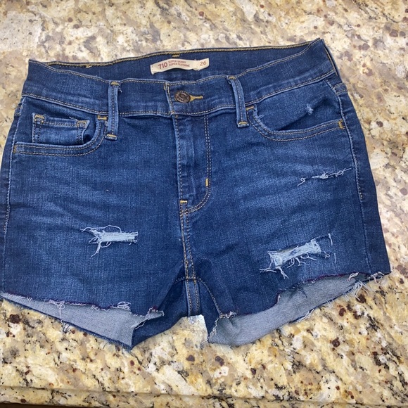 Levis 710 Super Skinny Jean Shorts - Picture 11 of 12